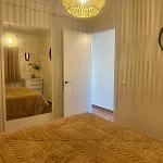 Beachfront Appartement Marbellac